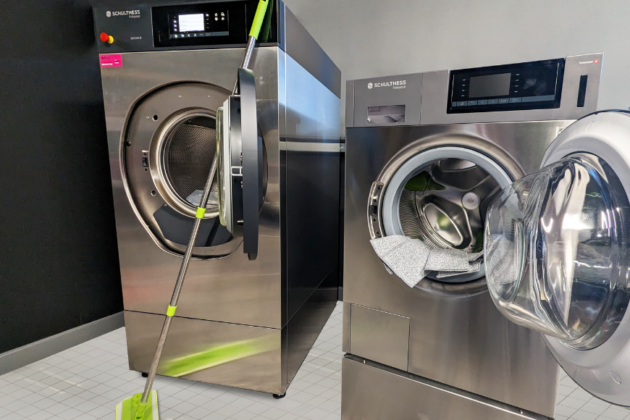 Microfibre mop laundry